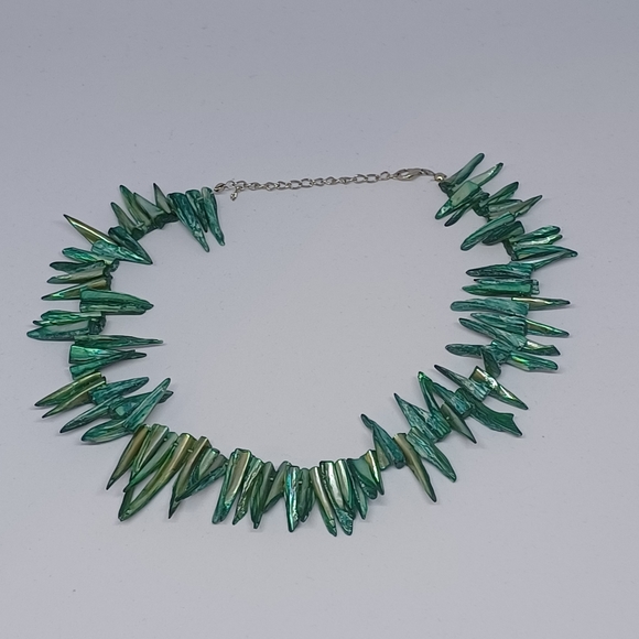 Jewelry - *Claimed* Dyed shell shard necklace